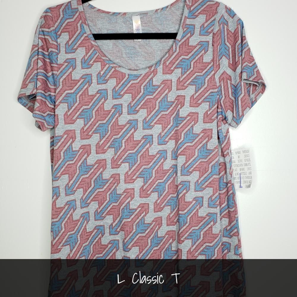 LuLaRoe Classic Tee Large Arrows NEW